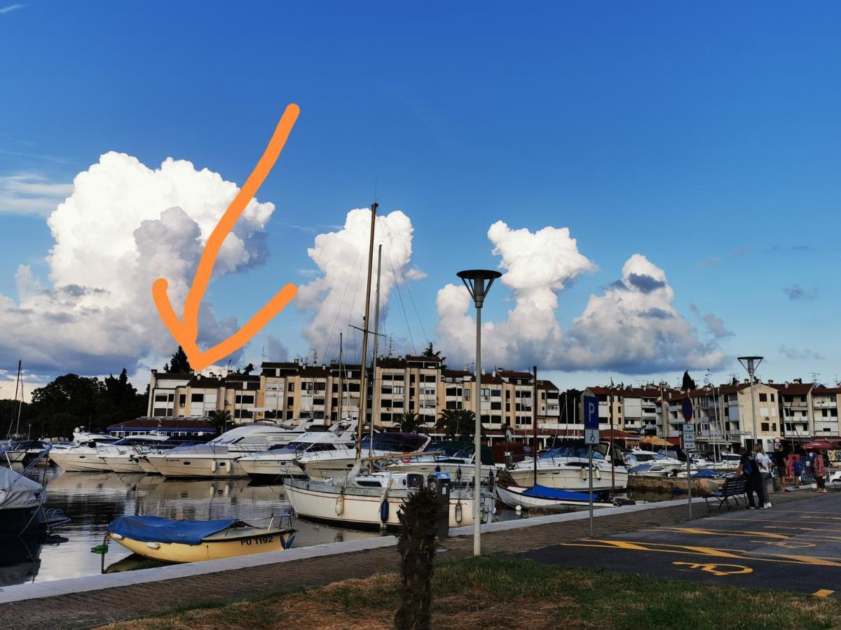 Lovely Apartment Near The Beach With A Sea View Porec Exterior photo